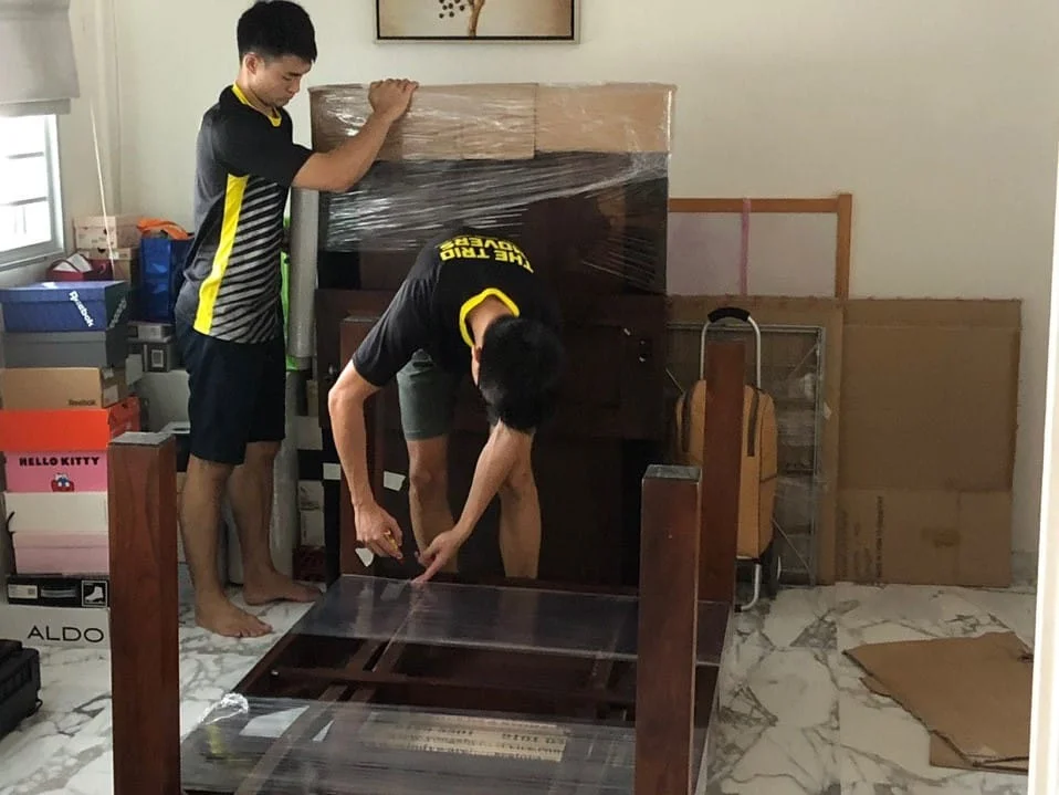 Image 22: The Trio Mover Wrapping